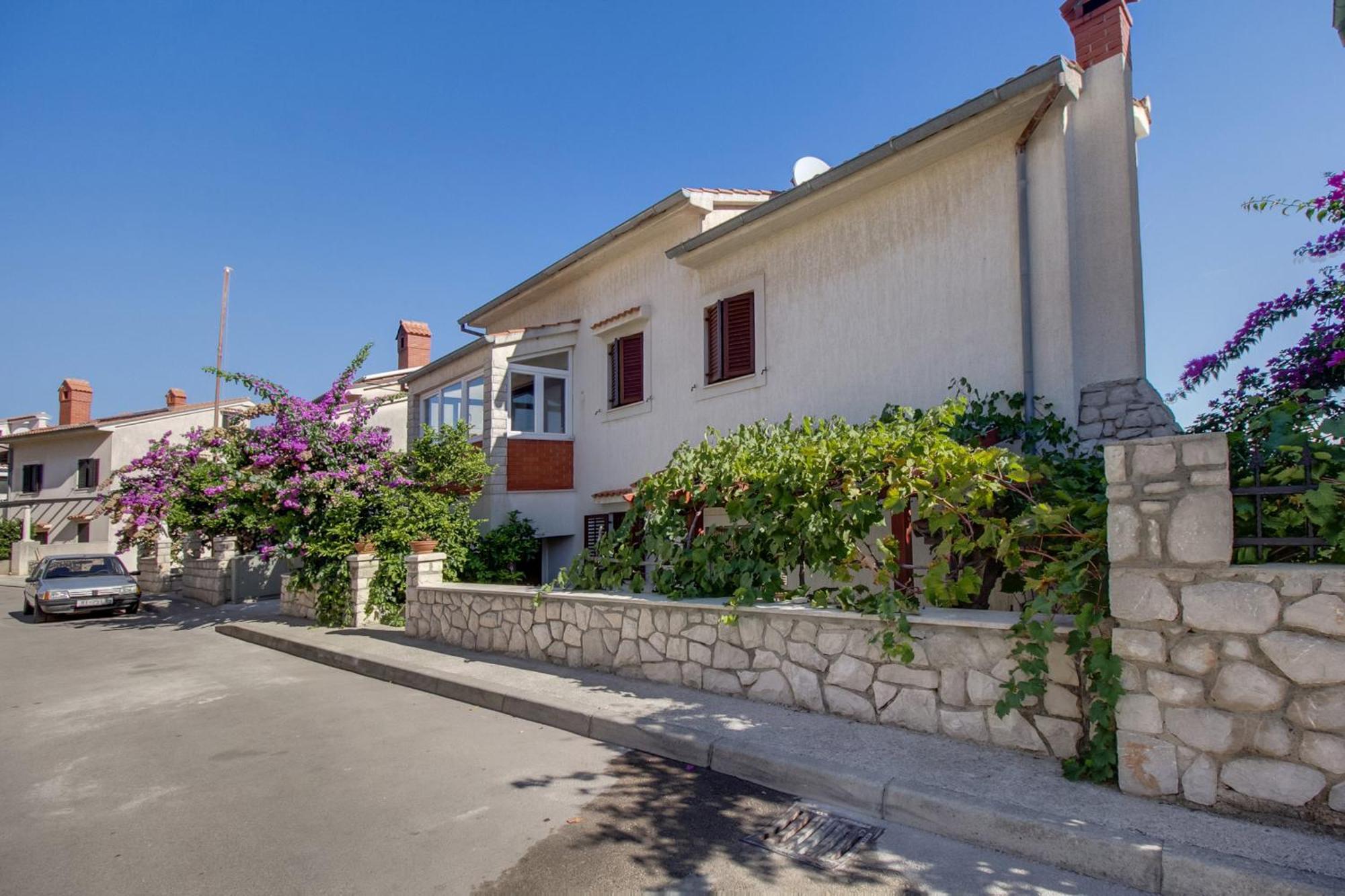 Apartments Suzana Mali Lošinj Exteriör bild