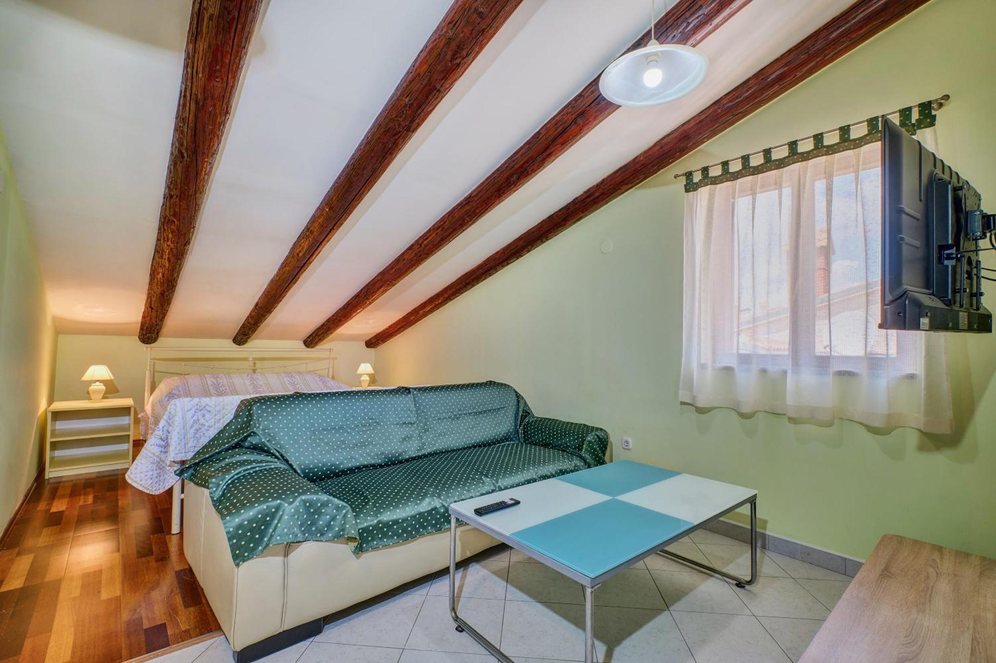Apartments Suzana Mali Lošinj Exteriör bild
