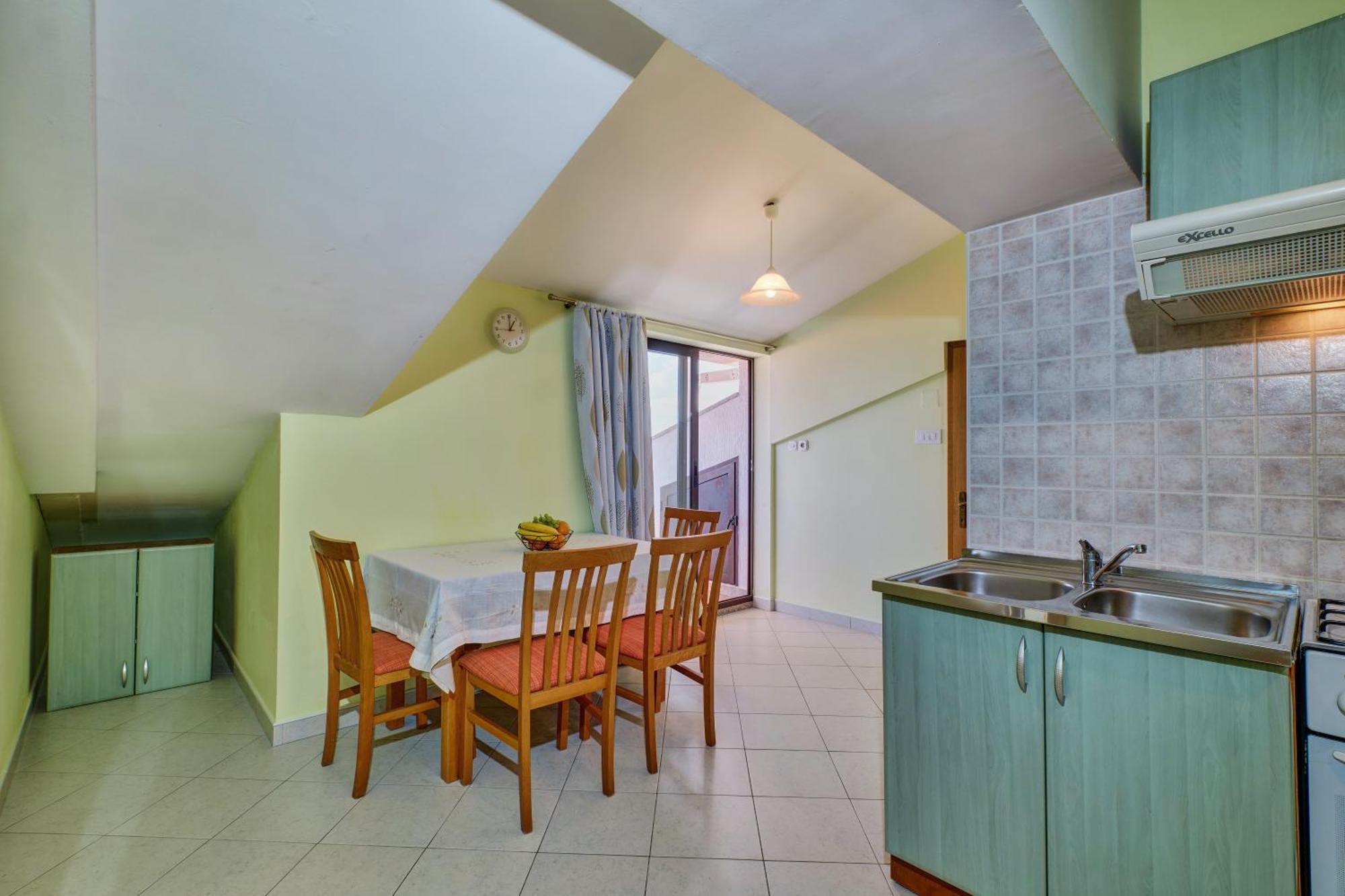 Apartments Suzana Mali Lošinj Exteriör bild