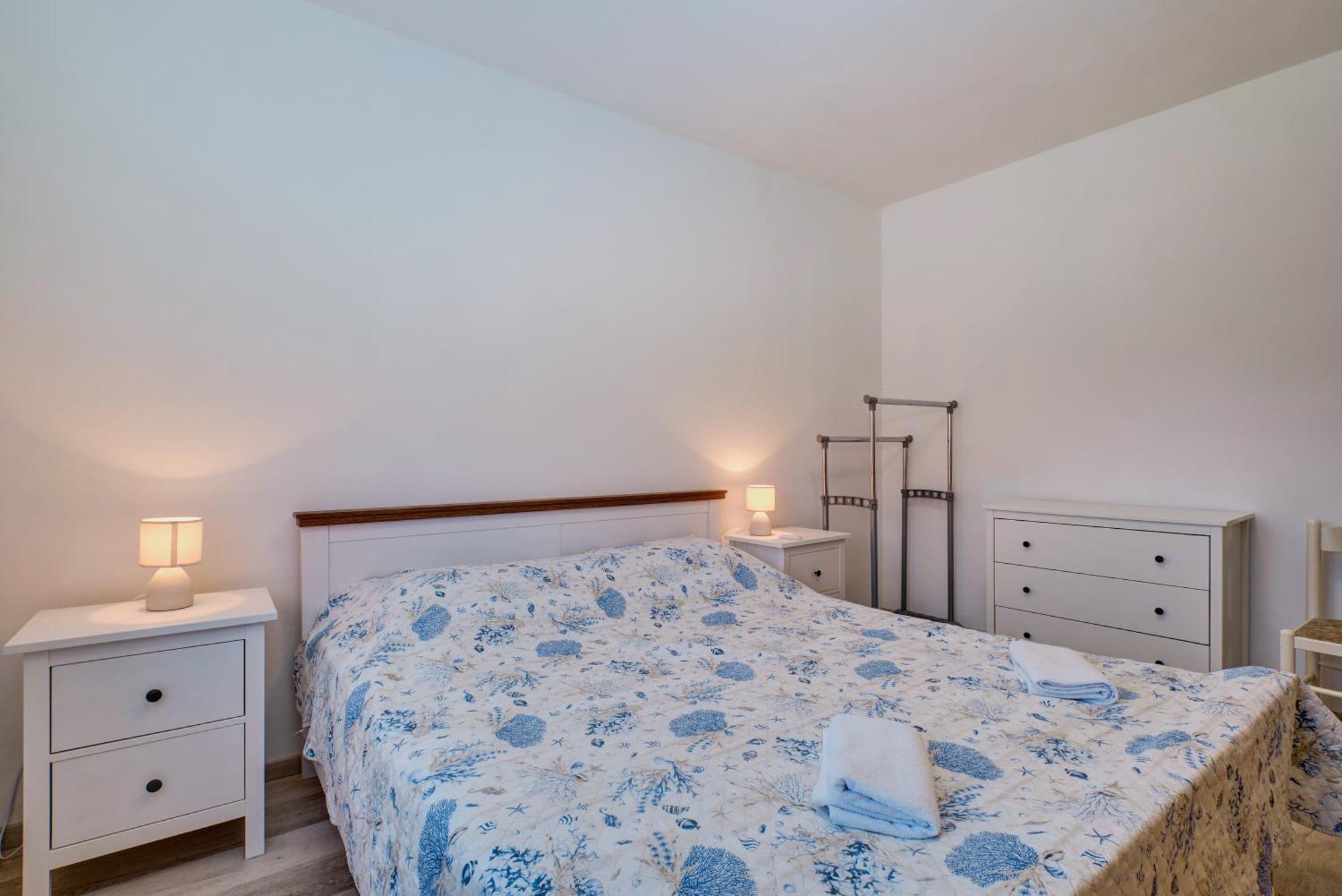 Apartments Suzana Mali Lošinj Exteriör bild